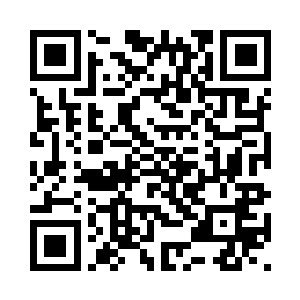 正坐在我身边微微皱着眉头看着我二维码生成