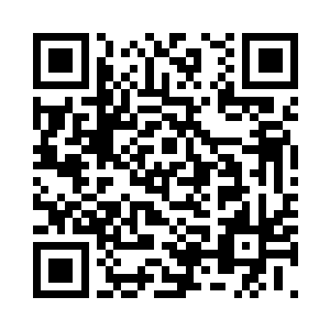 正好是圣火宗宗主往下砸拳头的位置二维码生成