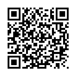 正如同他刚才言语中所表现出的那股平静一般二维码生成