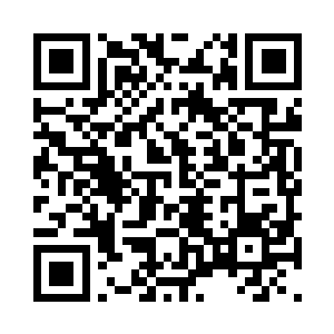 正当夏云杰忍不住回头盯着艳姐那豪臀看时二维码生成