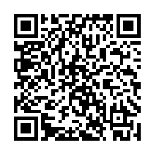 正见一柄龙胆枪发着骇人的光芒朝着他面门刺了过来二维码生成