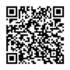 此刻惟一能够确认的是他从来没有到过类似的地方二维码生成