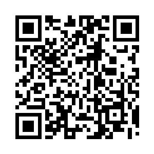 此刻苏凡顿时朝着旁边的一枚按钮按了下去二维码生成