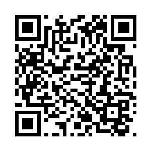 此刻都住在了广场西南边7号塔堡的四楼二维码生成