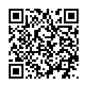 此刻龙王顿时在苏凡的身边缓缓的说道二维码生成