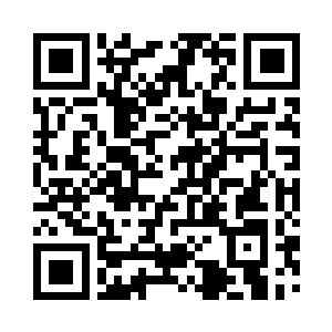 此时也同样正在看着张坚摊位上的东西二维码生成