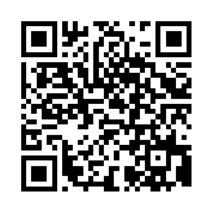 此时他正坐戴安娜家的客厅的沙发上二维码生成