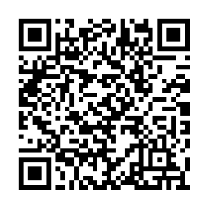 此时便听到门外一个焦急的声音突兀地响了起来二维码生成
