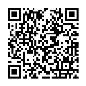 此时剧务已经把在外面抽烟的工作人员都喊了进来二维码生成