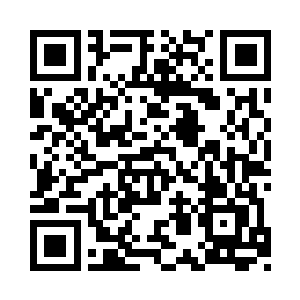 此时坐在三楼上的也不知是墨修尧和徐清尘二维码生成