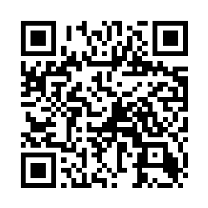 此时正在举着枪向街角的饭店扫射二维码生成