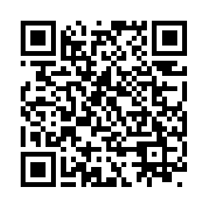 此时的东方云正在一处高档茶楼里面休息着二维码生成