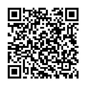 此时自始至终连话都没跟周成贞说一句就拂袖离开了二维码生成