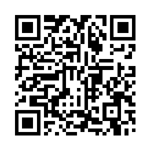 此时舱门已经打开　空姐微笑着站在舱门边上二维码生成