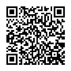此时见吴德大模大样的坐到秦林旁边徐爵和陈应凤都诧异起来二维码生成