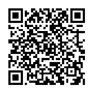此青年目光在四周扫了一圈后落在了糜香儿身上二维码生成