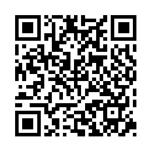 死神奥德当着众人的面脱光了身上的衣服二维码生成