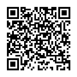 每一次爆炸都好像是烧红的油锅里再浇上一片汽油二维码生成