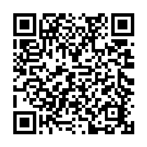 每一步都在瑶池坚硬的地面之上留下了深深的脚印二维码生成