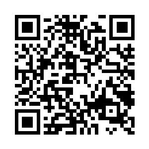 每个人都仔细的在别墅区之中搜索着百里二维码生成