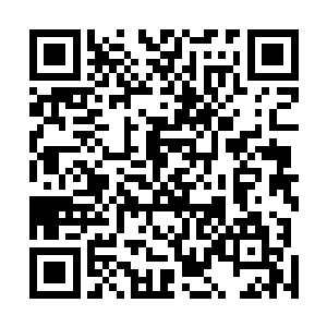每个房间都是用着坚固的铁和一些其他的材料制成了铁棍二维码生成