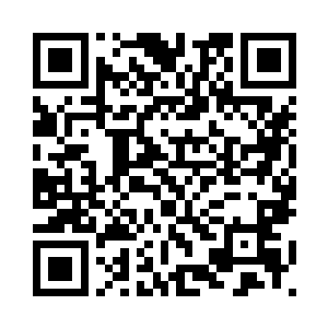 每名骑士身上血迹和污泥混在一块二维码生成