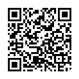 每天都吸引了大批游客在湖上泛舟游玩二维码生成