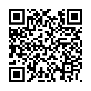 每天都要到凌云的诊所门口晃悠两圈二维码生成