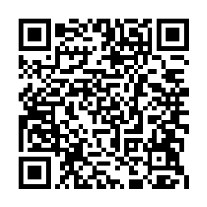 每次看着酷似穆凌的那双眼睛问她要爹地的时候二维码生成