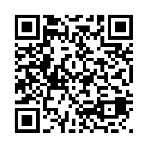 每每两人视线相碰时又齐齐羞涩移开二维码生成