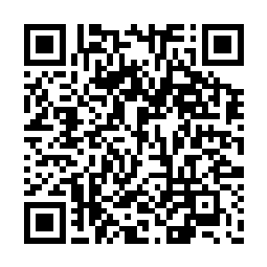 比如我们宝鸿是搞部分元器件生产和整机装配的二维码生成