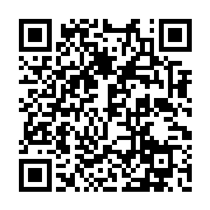 毕如玉的黑色利爪毫不留情的抓在了魔帝之铠上二维码生成