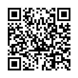 毕竟刚才就是她冒险去把你们俩请来的二维码生成