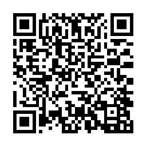 毕竟这些明教徒们不可能拿已经故去的前任教主编排二维码生成