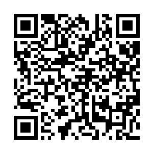 毛奇的父亲和兄长都是机械和蒸汽神教秘密培训的印刷工人二维码生成