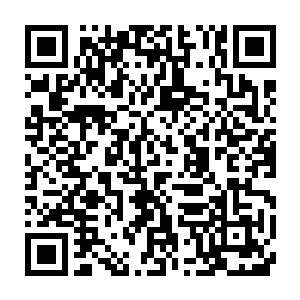 水心柔整个人被一阵强大的惯性扯出一米远再重重地摔倒在地上时二维码生成