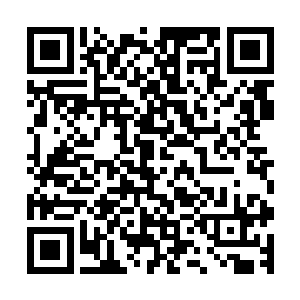 水心柔瞟了一眼水暮寒那张冷漠得让人读不出任何情绪的俊脸二维码生成