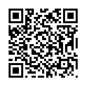 汇聚在手心的真气瞬间朝着石头勇气二维码生成