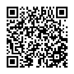江少游便对着正一脸期待地望着他的霍先生挥了挥手二维码生成