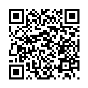 江帆立即拿出一条黑色的透明的里裤二维码生成