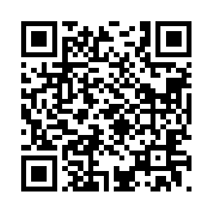 江帆等人正在洗澡时候突然听到女人的笑骂声二维码生成