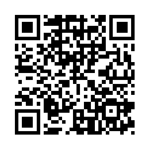 江迟聿随后开了放在旁边的私人电脑二维码生成