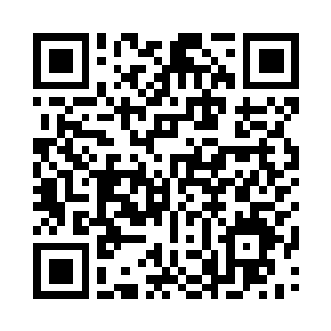 江逸从怀中取出一片紫金叶子递给江小奴道二维码生成