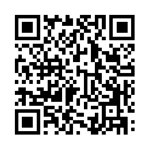 池墨卿早就习惯了身边这种目光和搭讪行为二维码生成