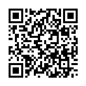 池母没事的时候也陪着言左左过来二维码生成