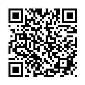 池水沸腾一般冒出大大小小的气泡二维码生成