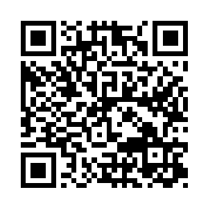 沈凡已经不知不觉将解语拉在了手中二维码生成