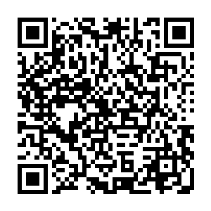 沈凡见到那紫色巨剑和金色鞭子已经又一大部分从仙灵死海阵之中钻出来了二维码生成