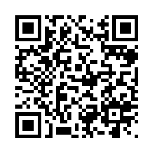 沈喜臻便准备到一旁的屋子里等一等二维码生成