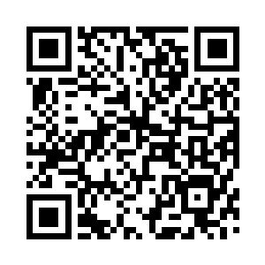 沉鱼哪里还能管得了暗卫看不看着她二维码生成